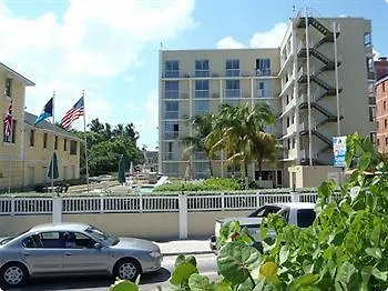 Holiday Inn Express & Suites Nassau Bahamas